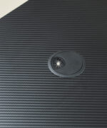 Γραφείο gaming Jordan με μαύρο μεταλλικό σκελετό και ξύλινη επιφάνεια σε μαύρο χρώμα - Image 5